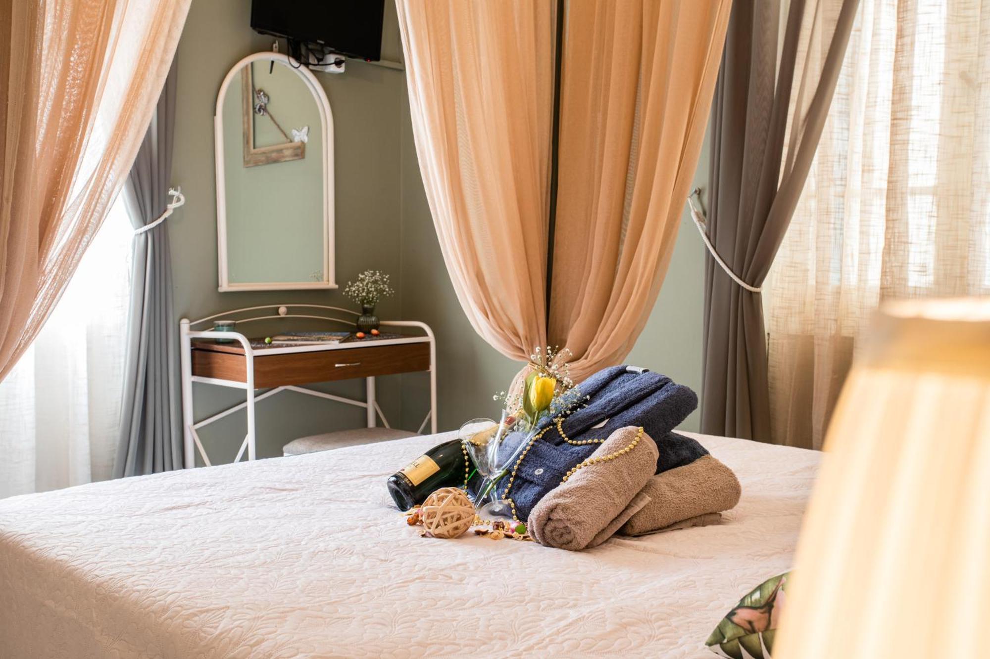 Alegria Simple Economy Rooms Athènes Extérieur photo