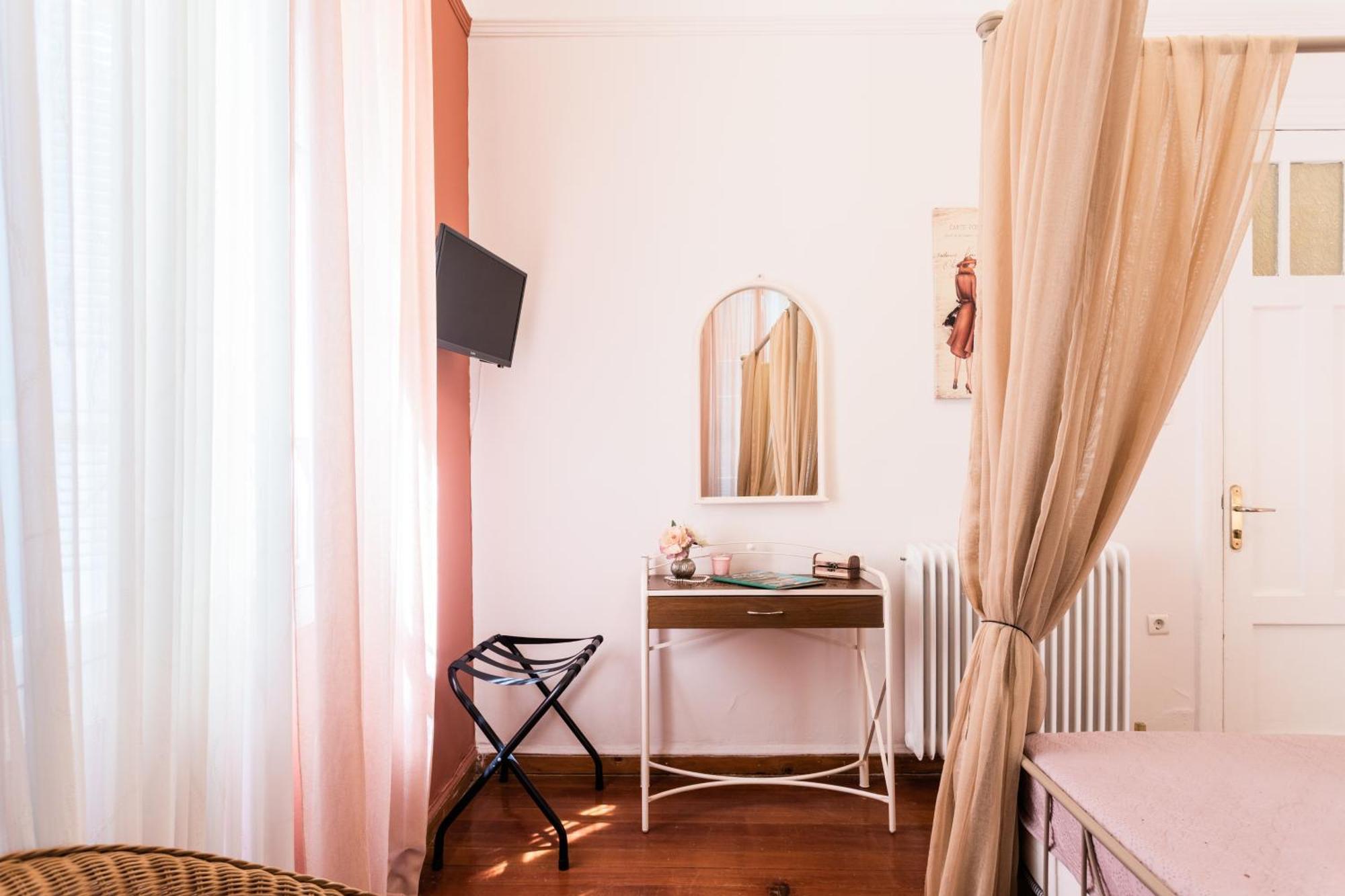 Alegria Simple Economy Rooms Athènes Extérieur photo