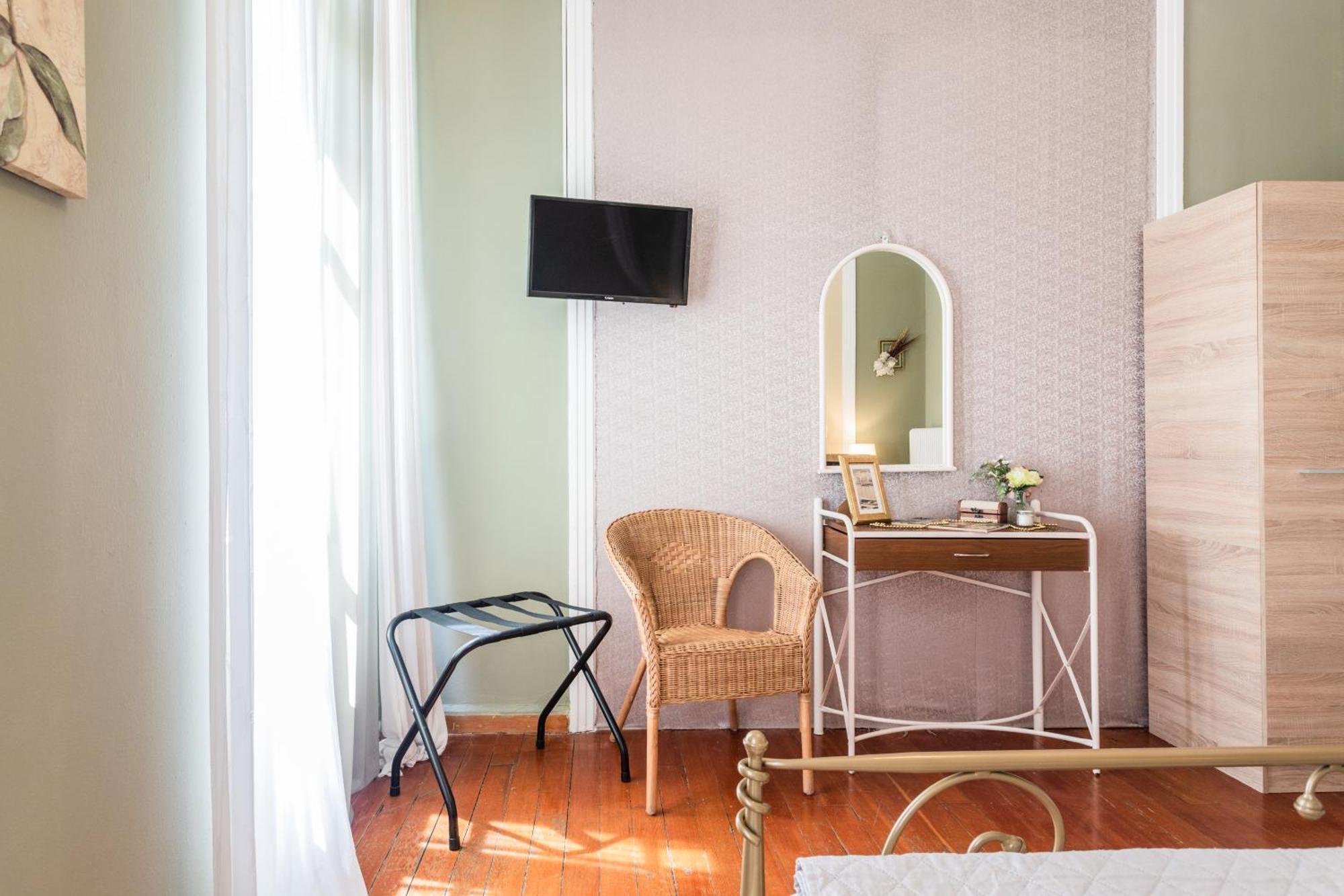 Alegria Simple Economy Rooms Athènes Extérieur photo